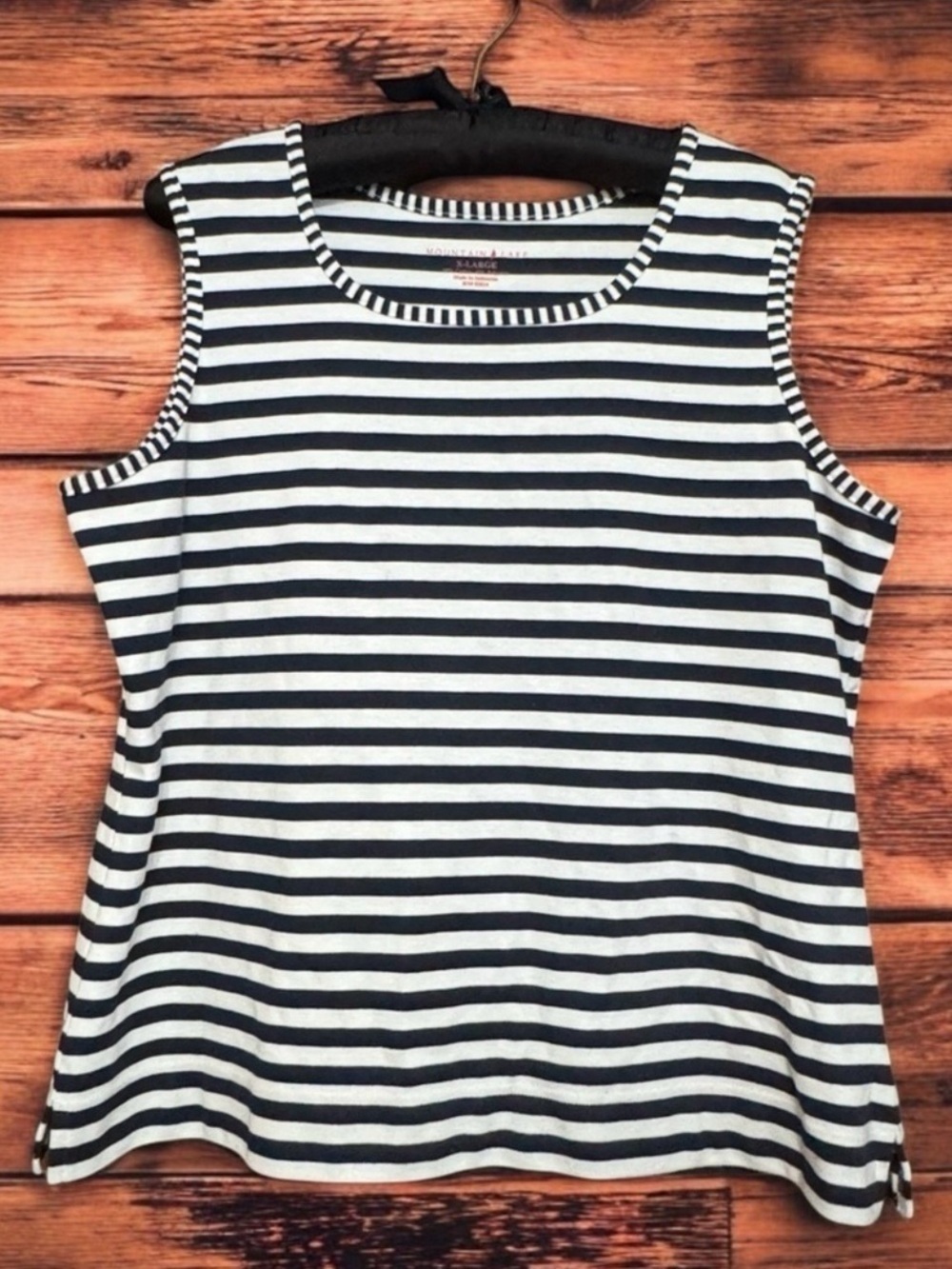 MOUNTAIN LAKE SLEEVELESS BLOUSE SIZE XL